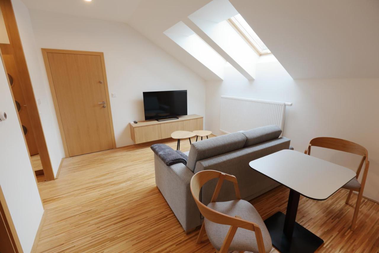 Apartmany U Kvetne Zahrady Kromeriz Exterior photo